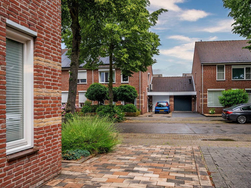 Dominee de Jonglaan 26, VENLO