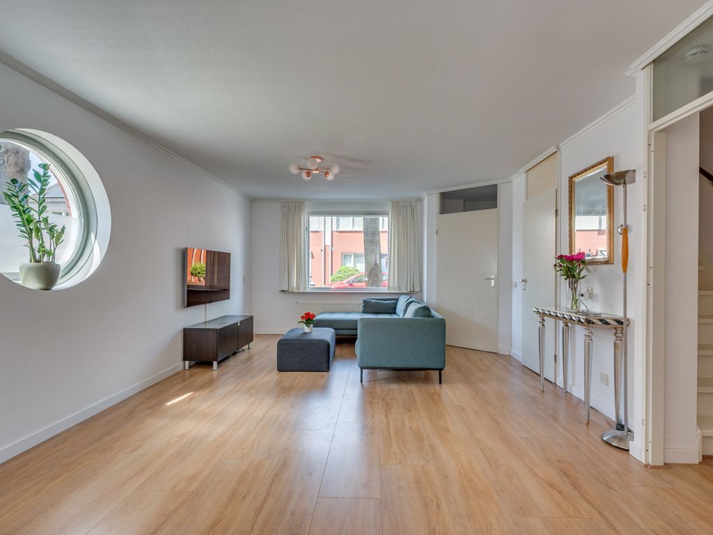 Sinselveldstraat 21, VENLO