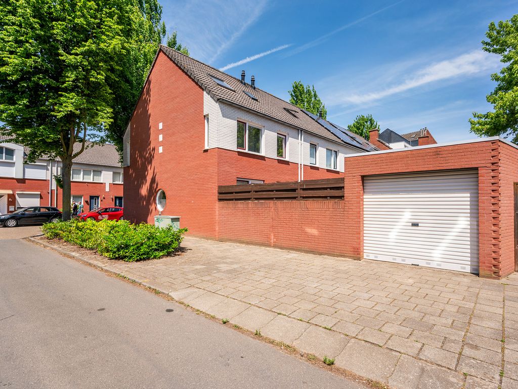 Sinselveldstraat 21, VENLO