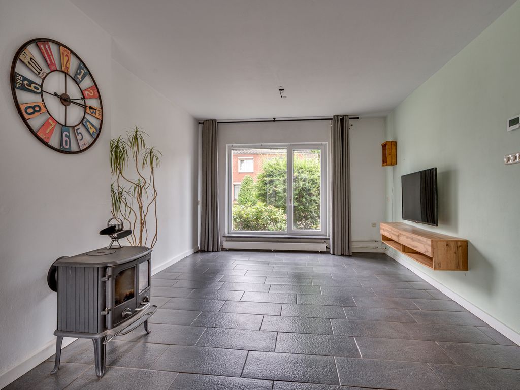 Van Stepraethstraat 8, SEVENUM