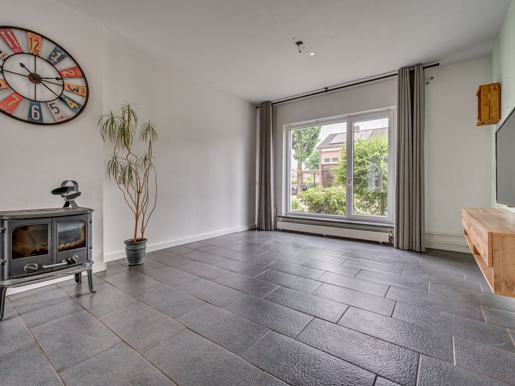 Van Stepraethstraat 8, SEVENUM