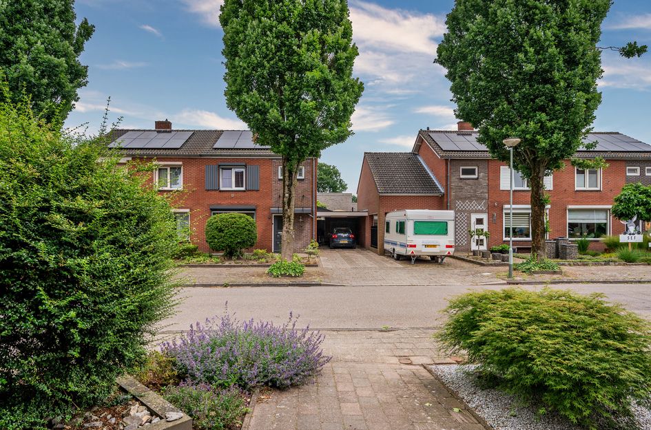 Van Stepraethstraat 8