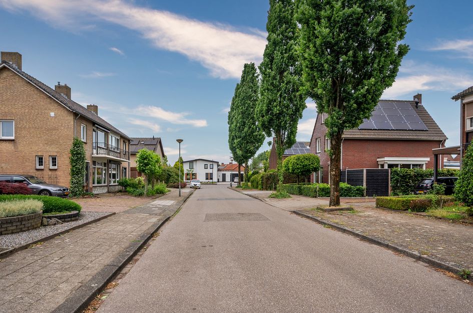Van Stepraethstraat 8