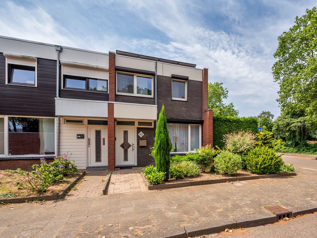 Hertog Alvastraat 42, VENLO