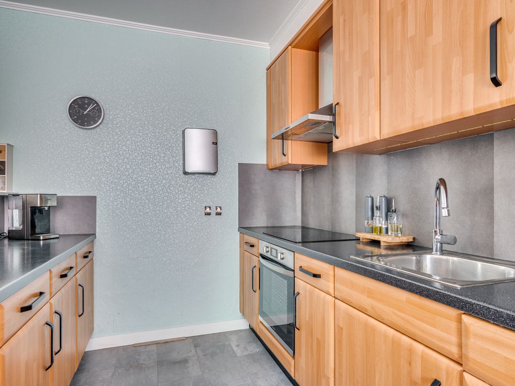 Hertog Alvastraat 42, VENLO