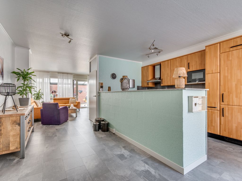 Hertog Alvastraat 42, VENLO