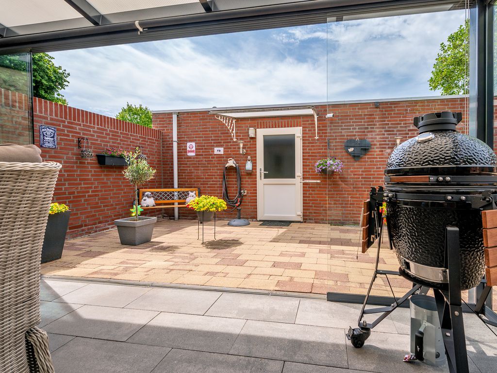 Hertog Alvastraat 42, VENLO