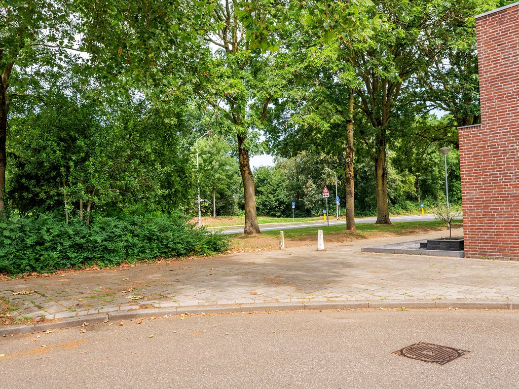 Hertog Alvastraat 42, VENLO