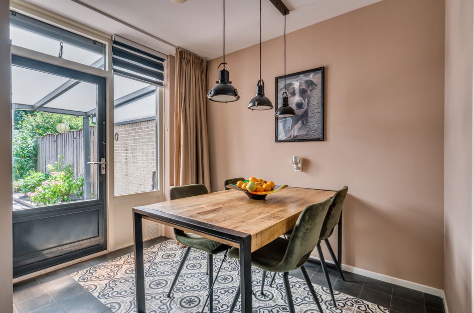 Kapelaan Nausstraat 25