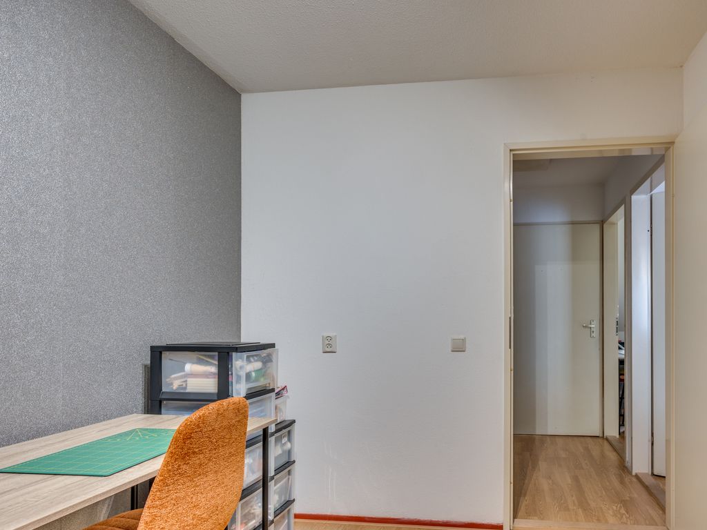 Kapelaan Nausstraat 25, VENLO
