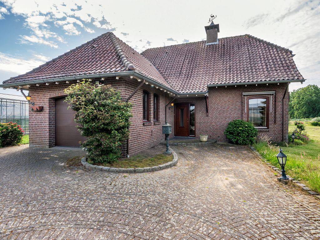 de Mooyweg 75, VENLO