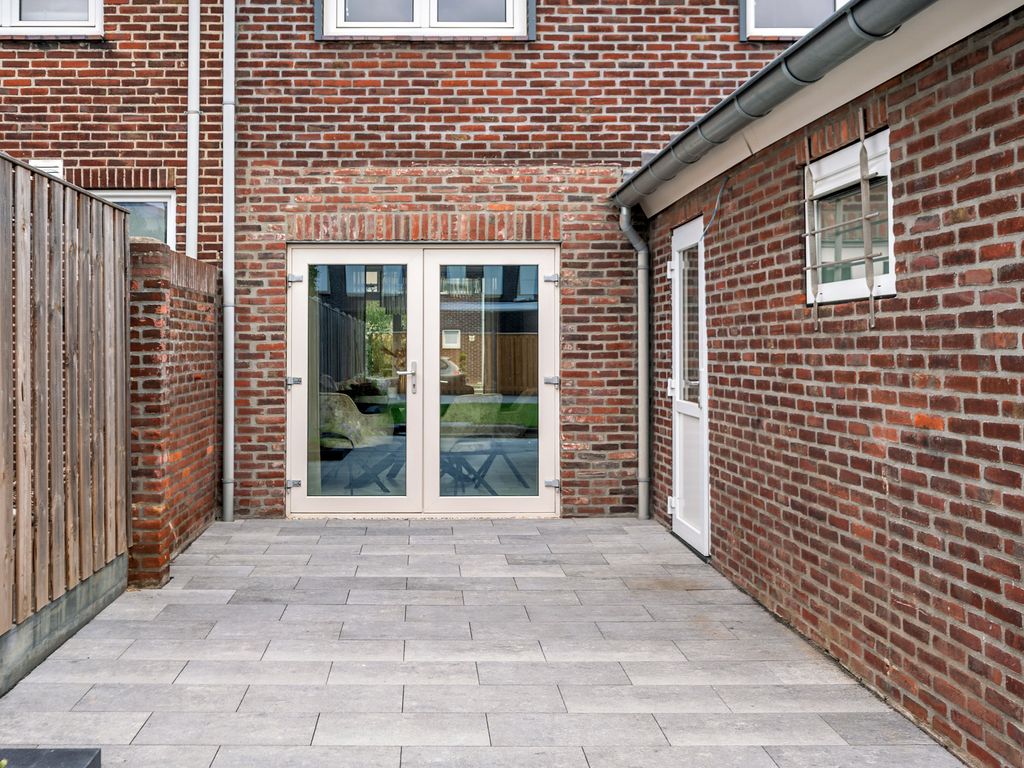 Sint Jozefweg 49, REUVER