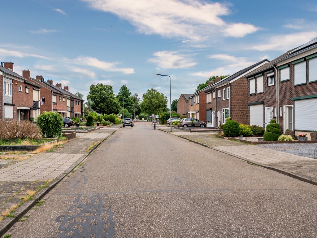 Sint Jozefweg 49, REUVER