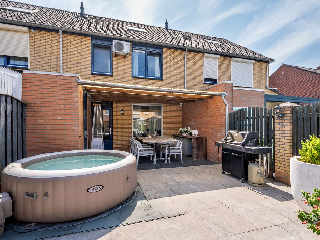 Stormvogelstraat 20, VENLO