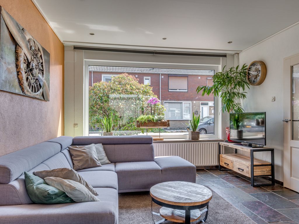 Willem Alexanderstraat 3, VELDEN