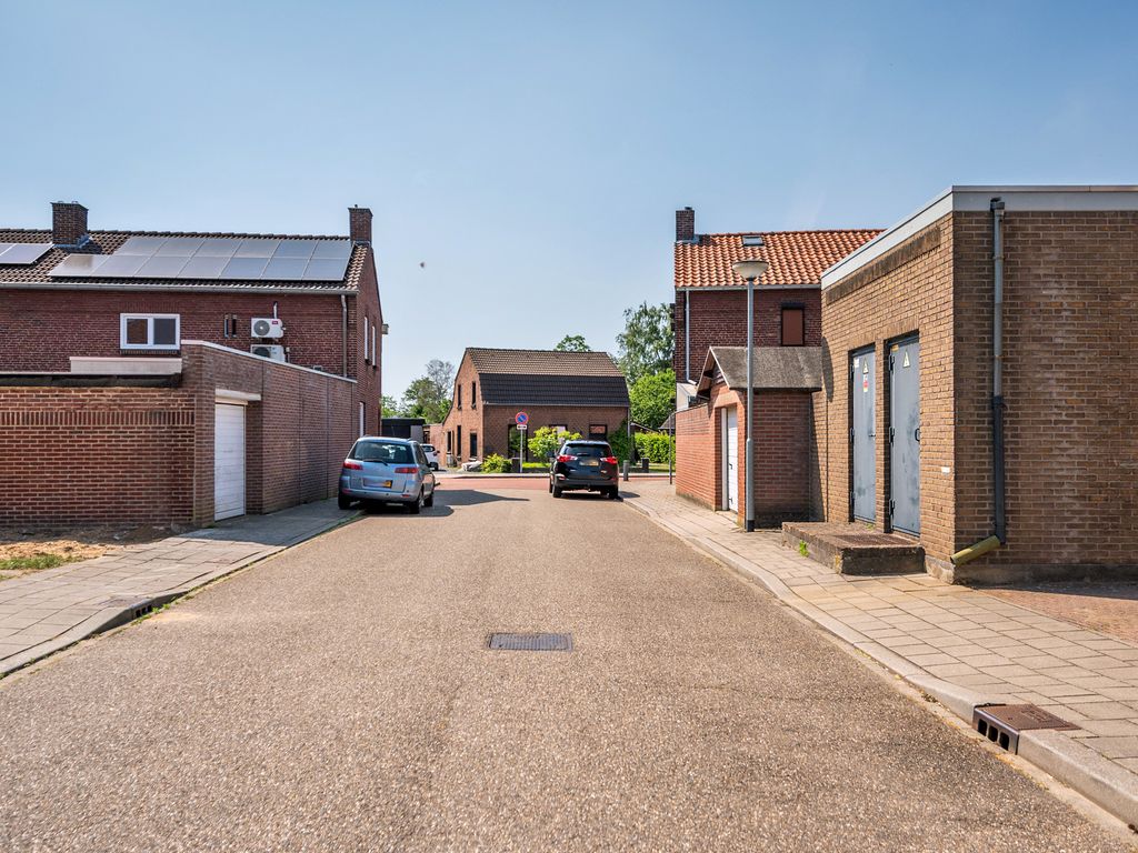 Willem Alexanderstraat 3, VELDEN