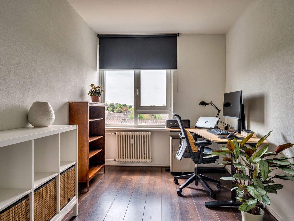 Karel van Egmondstraat 196, VENLO