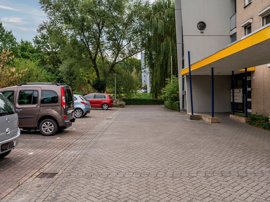 Veldzuring 53, VENLO