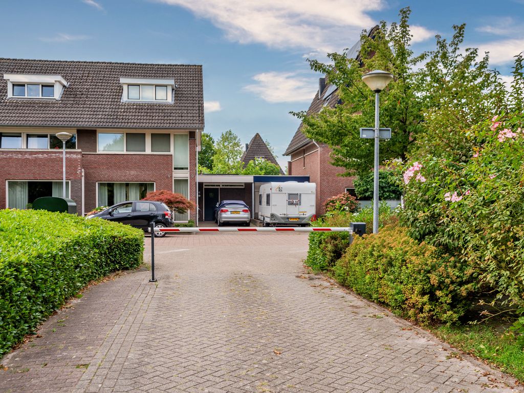 Veldzuring 53, VENLO