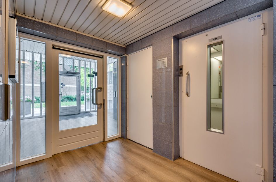 Albert Cuypstraat 82