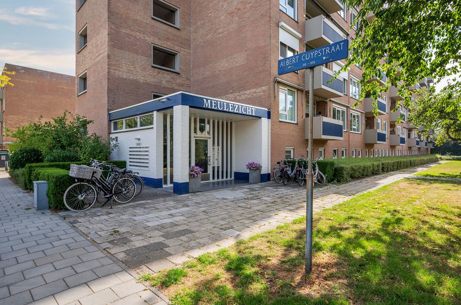 Albert Cuypstraat 82