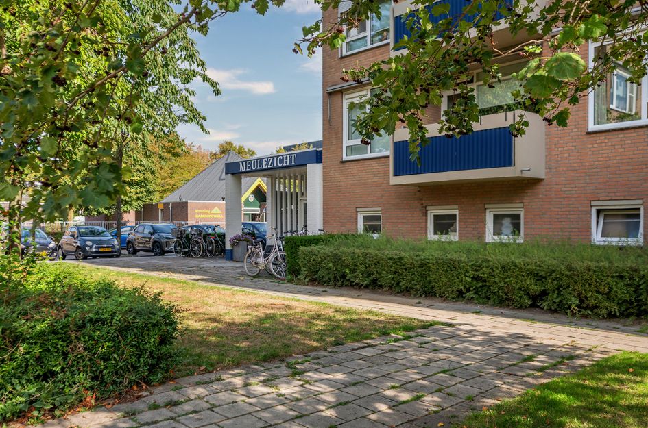 Albert Cuypstraat 82