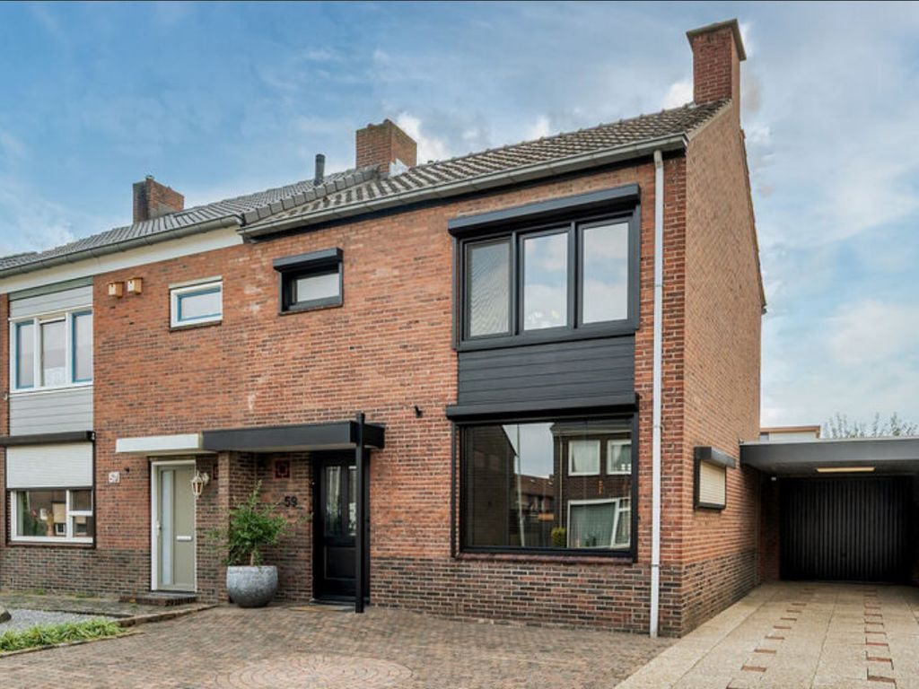 Sint Jozefweg 59, REUVER