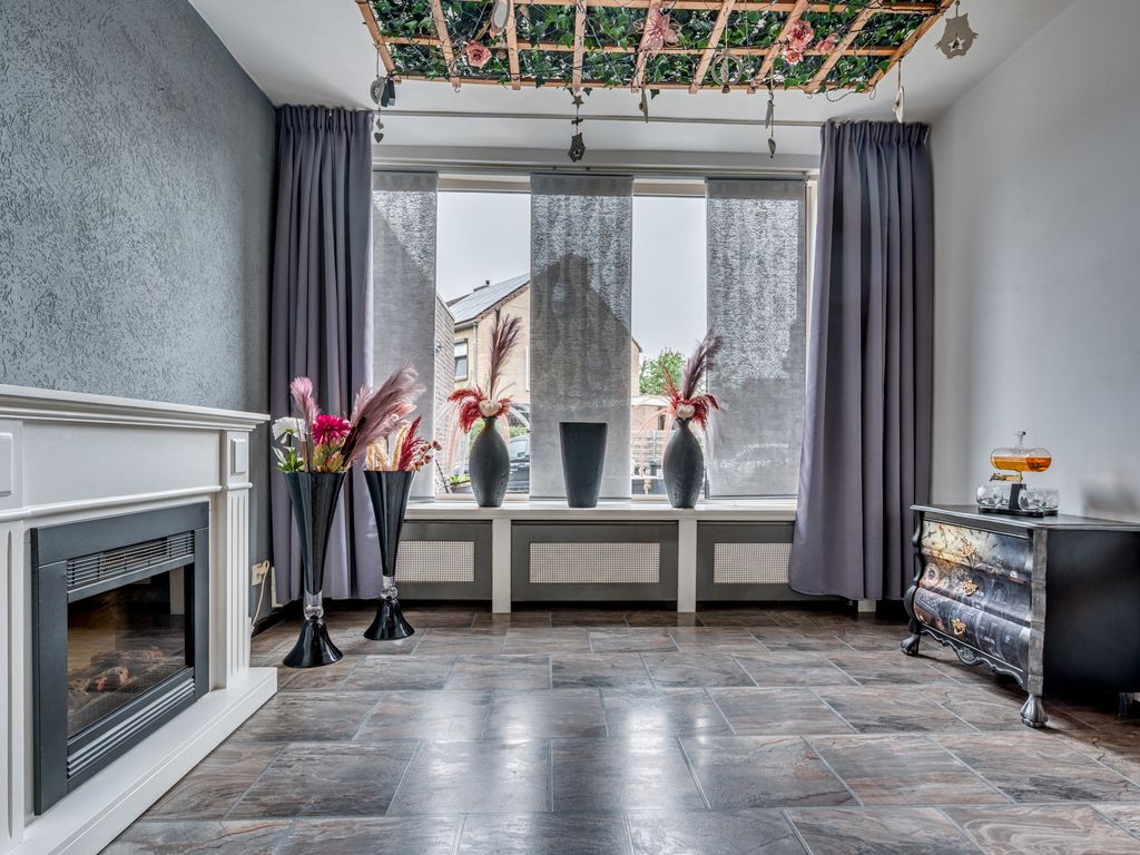 E Dorsstraat 28, GRUBBENVORST