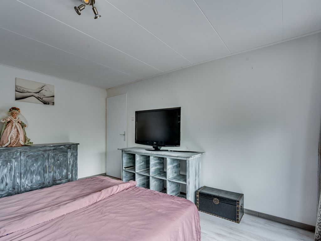 E Dorsstraat 28, GRUBBENVORST