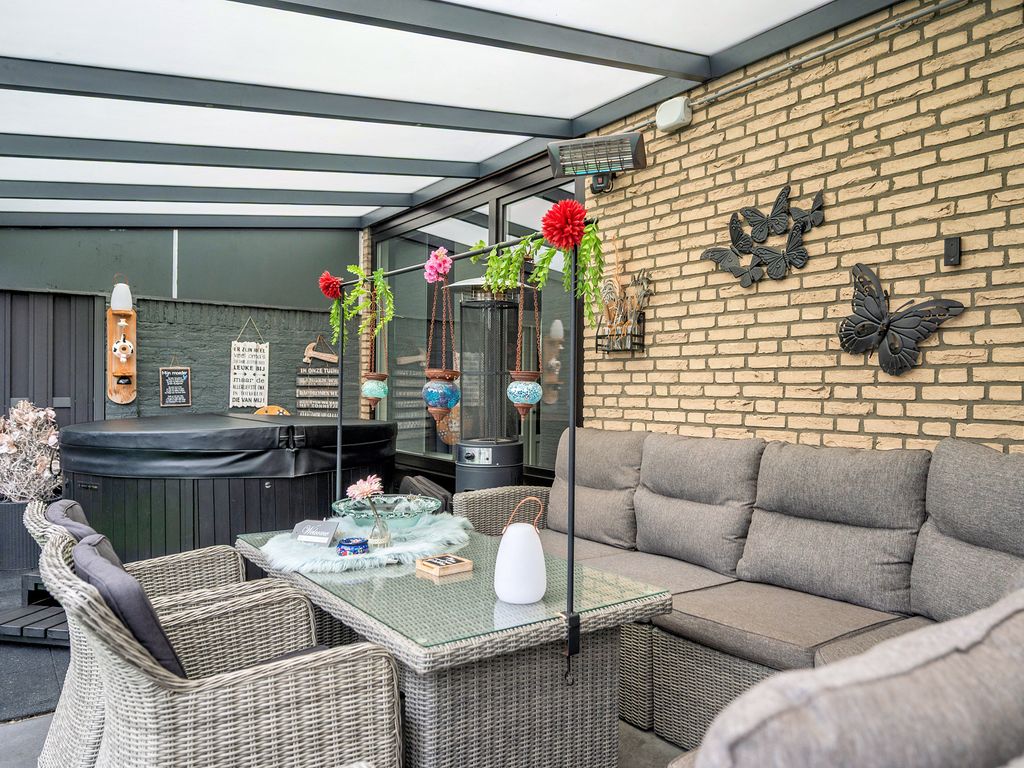 E Dorsstraat 28, GRUBBENVORST