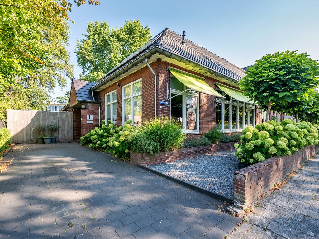 Veestraat 1, VENLO
