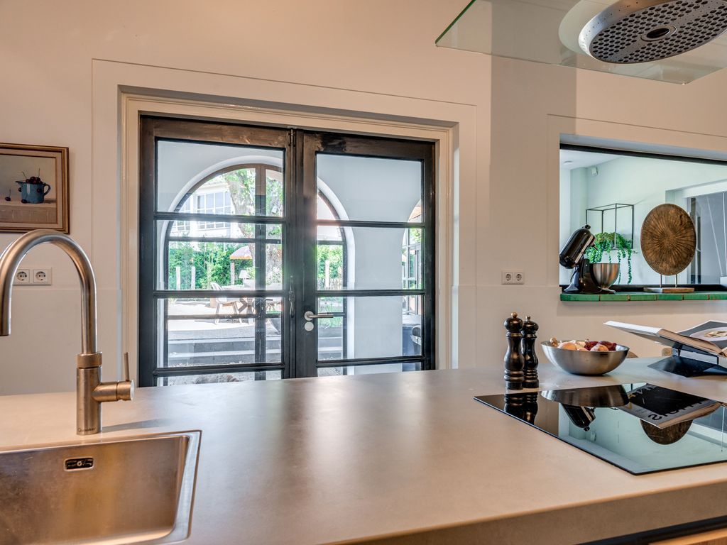 Veestraat 1, VENLO