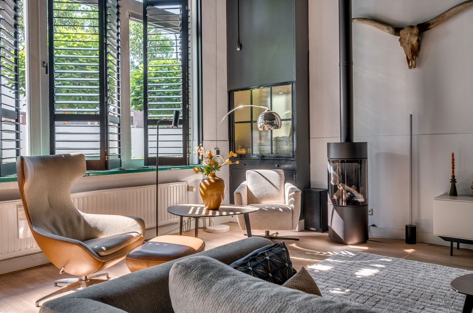 Veestraat 1