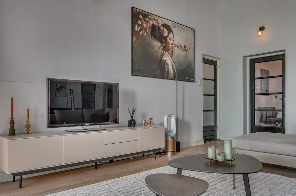 Veestraat 1