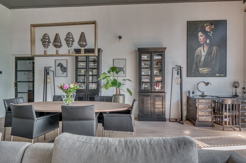 Veestraat 1