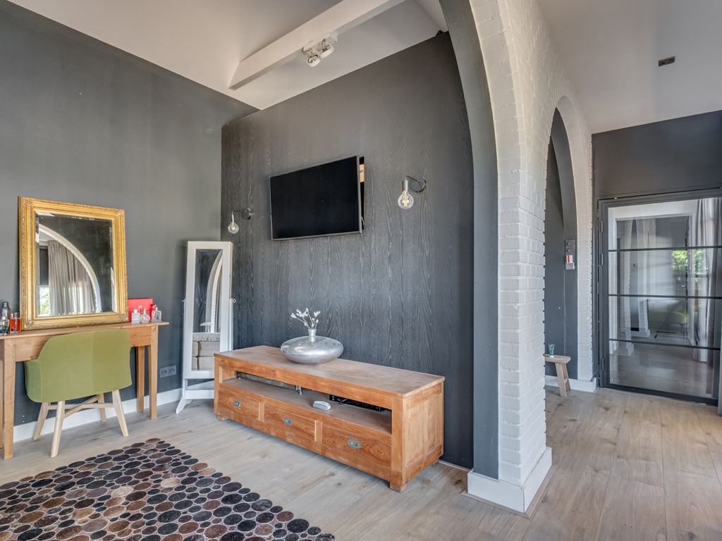 Veestraat 1, VENLO