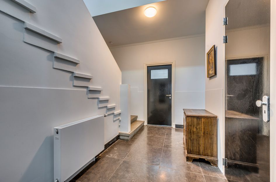 Veestraat 1
