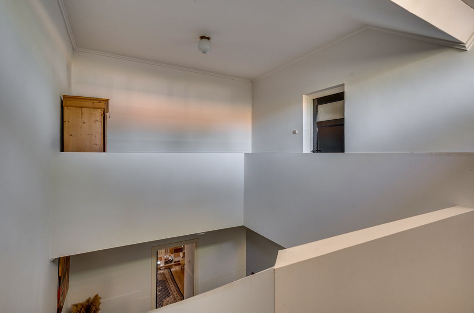 Veestraat 1
