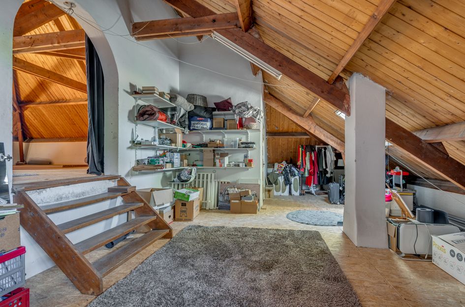 Veestraat 1