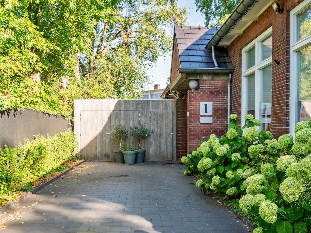 Veestraat 1, VENLO