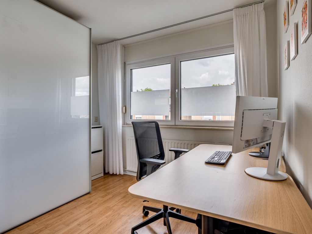 Wethouder Seelenstraat 23, VENLO