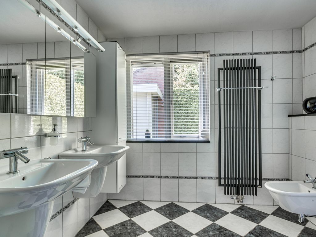 Tacituslaan 1, VENLO