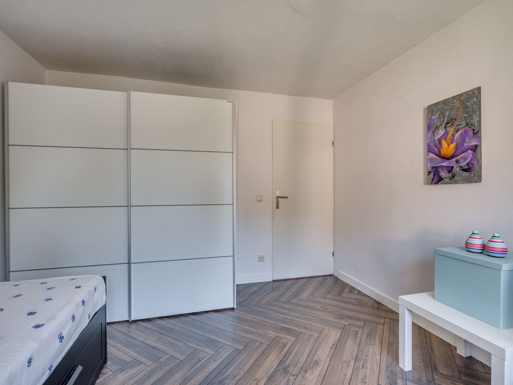 Tacituslaan 1, VENLO