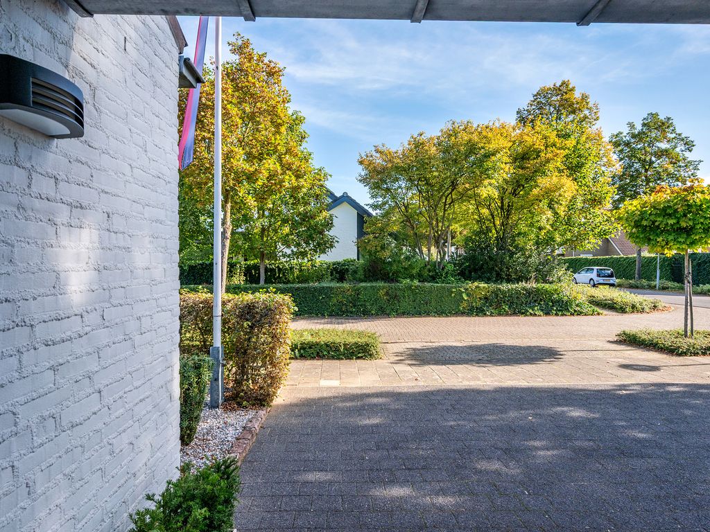 Tacituslaan 1, VENLO