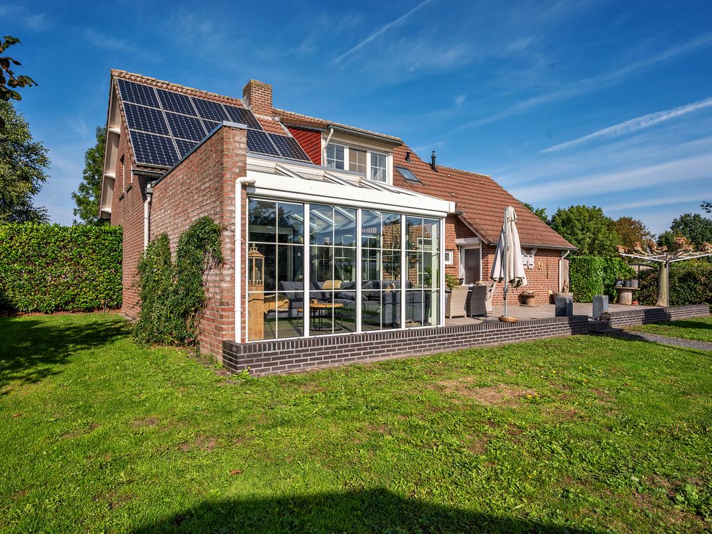 Middenweg 56, VENLO