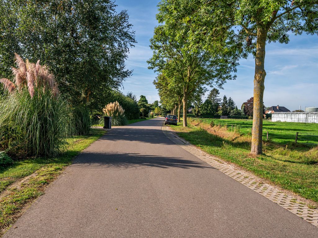 Middenweg 56, VENLO