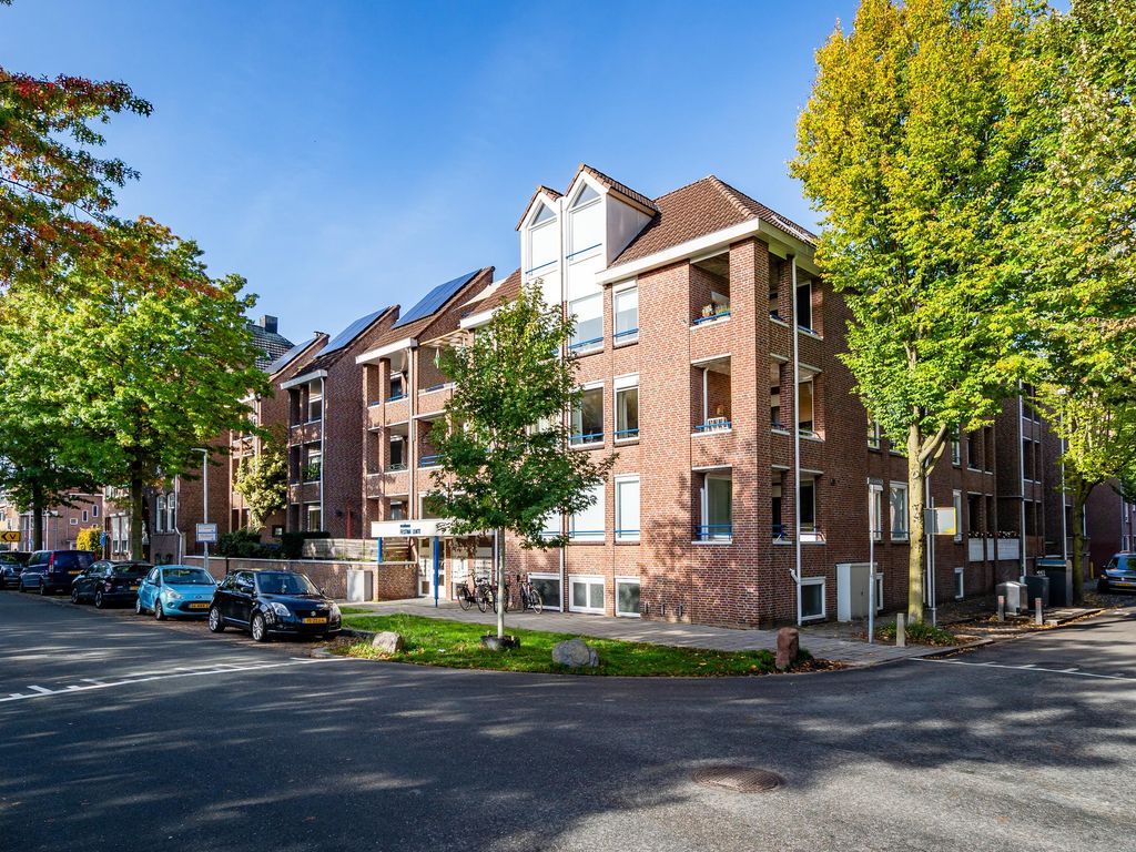 Deken van Oppensingel 117, VENLO