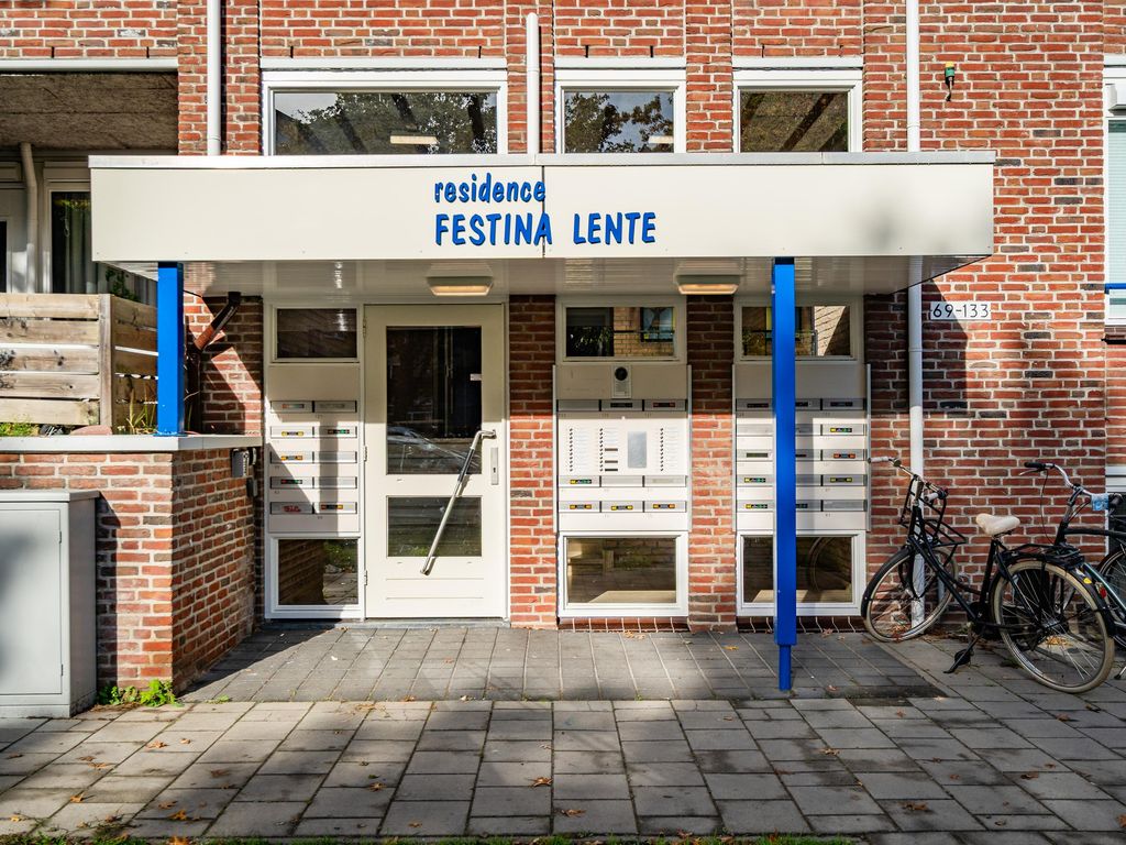 Deken van Oppensingel 117, VENLO