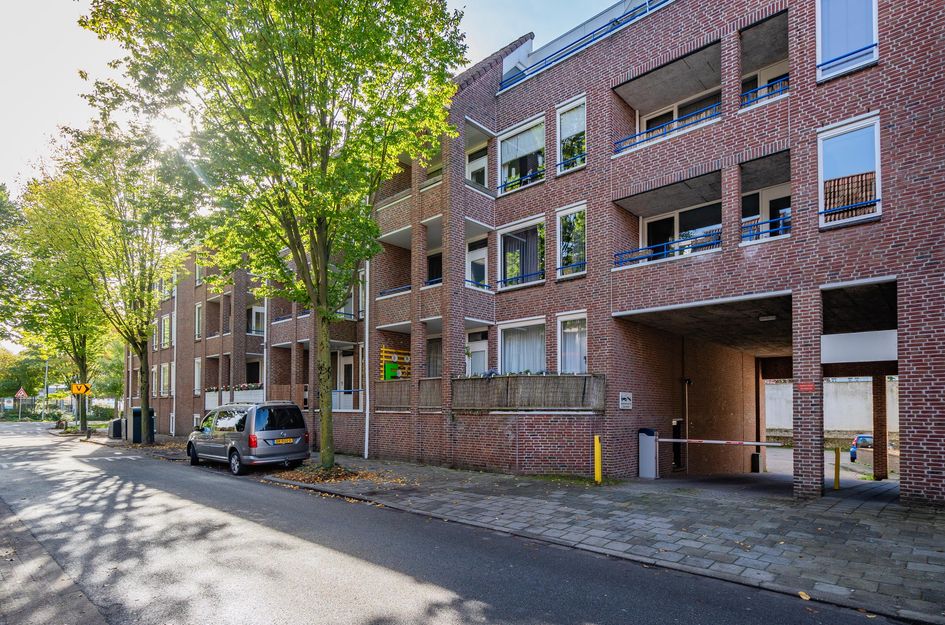 Deken van Oppensingel 117