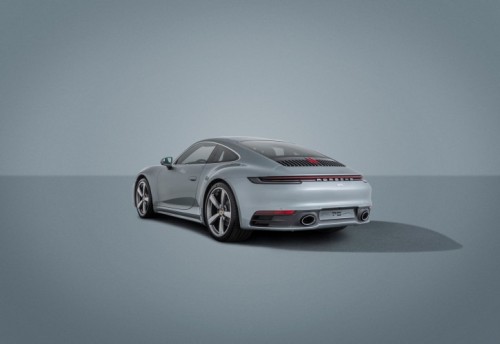 500-70-jaar-ppi-porsche-911-992-jubileum-edition-2019-3-kwart-achterzijde-491801.jpg